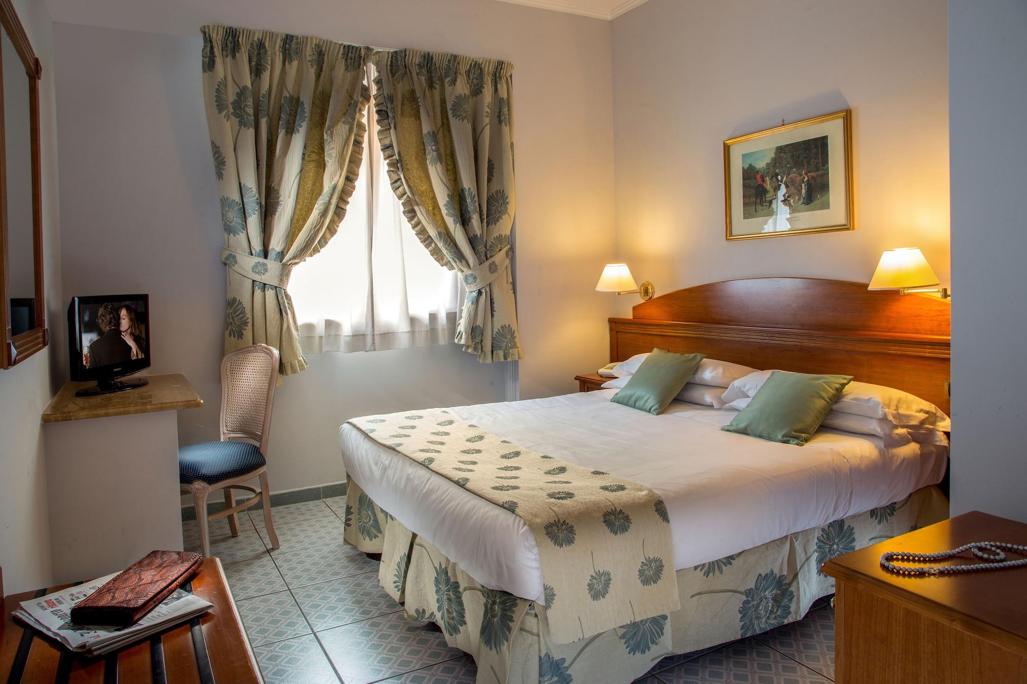 Marini Park Hotel Castel di Leva Exterior photo