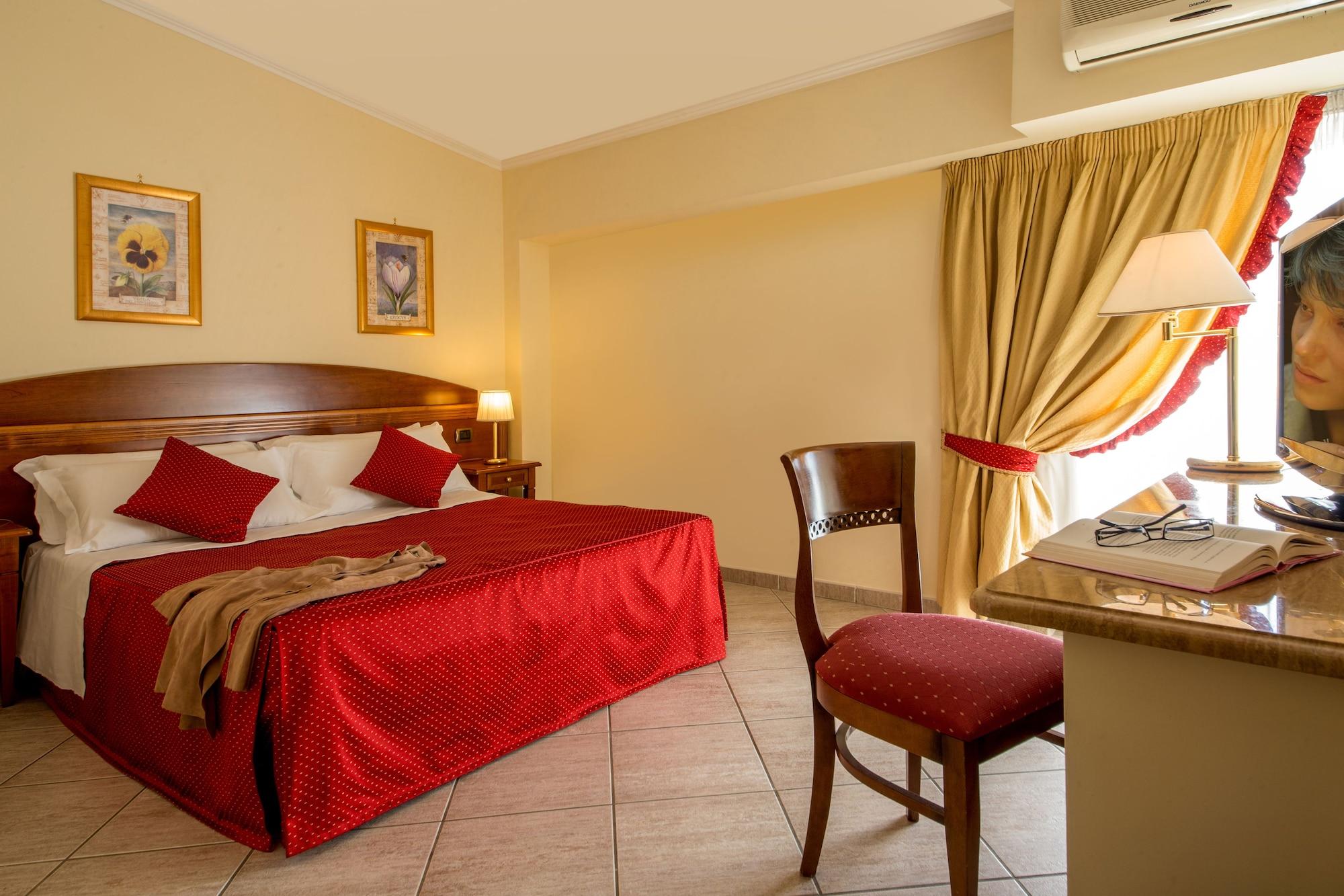 Marini Park Hotel Castel di Leva Exterior photo