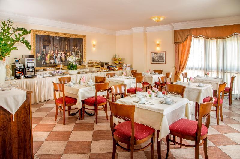 Marini Park Hotel Castel di Leva Exterior photo