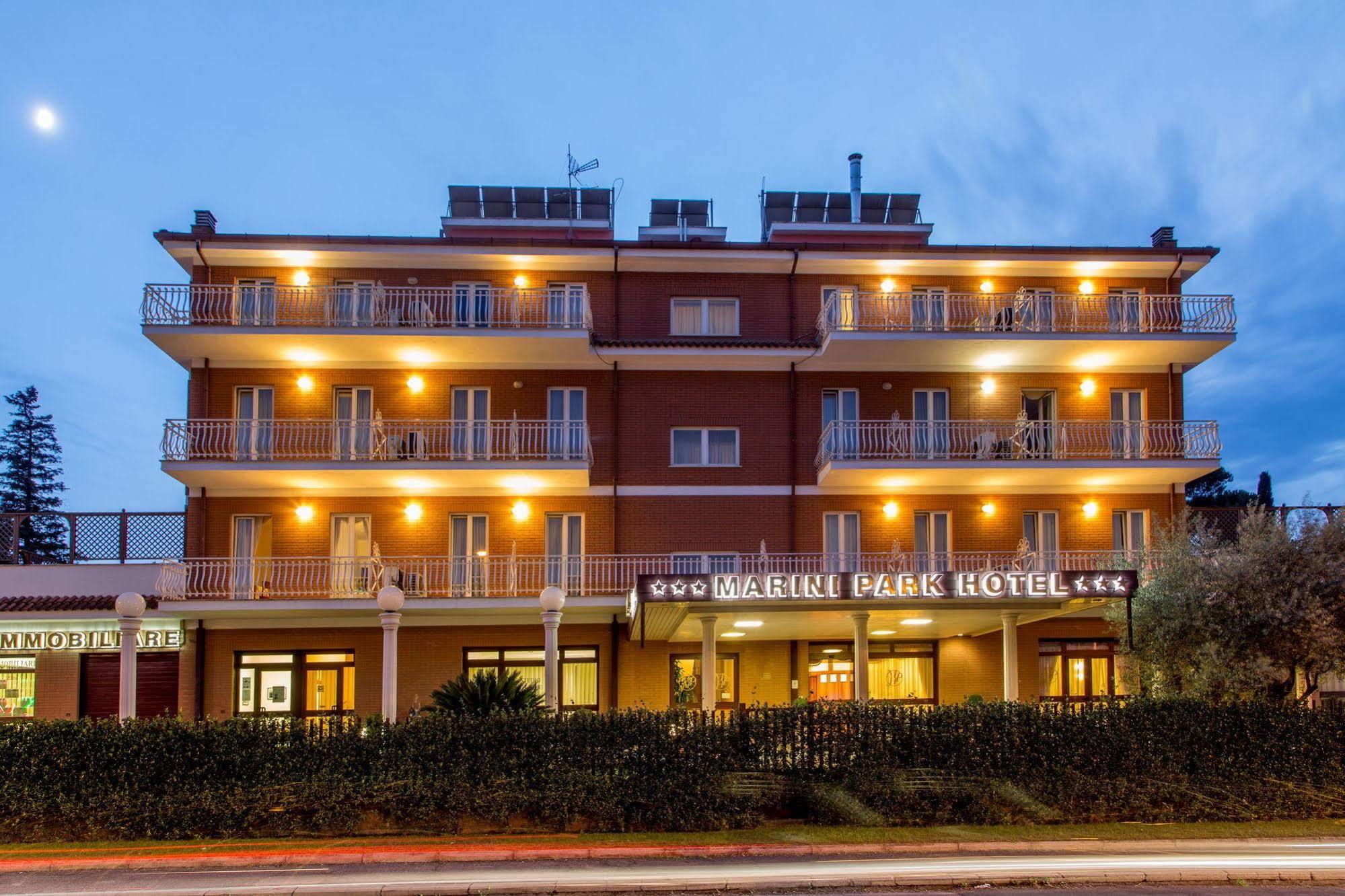 Marini Park Hotel Castel di Leva Exterior photo