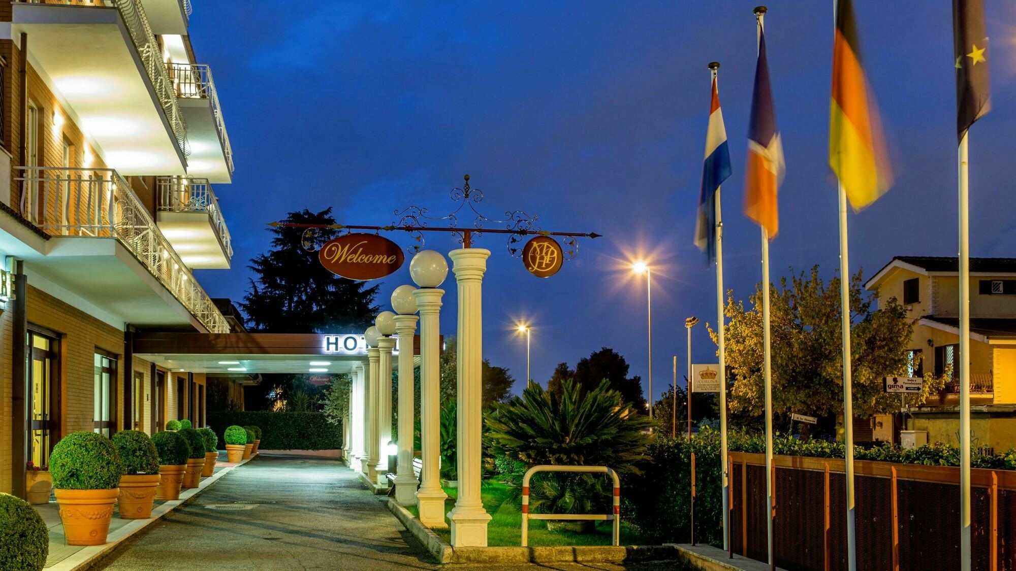 Marini Park Hotel Castel di Leva Exterior photo